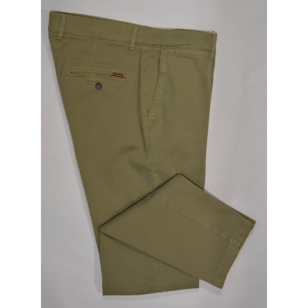 SLIM FIT	9200 LAREDO